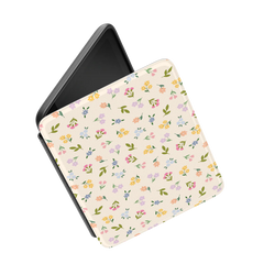 Ditsy Floral | Tiny Flowers Kindle Case