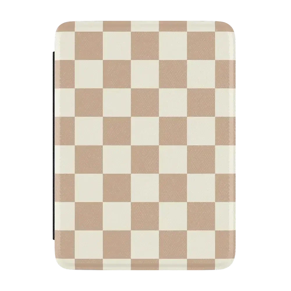 Fit Check | Neutral Checkerboard Kindle Case